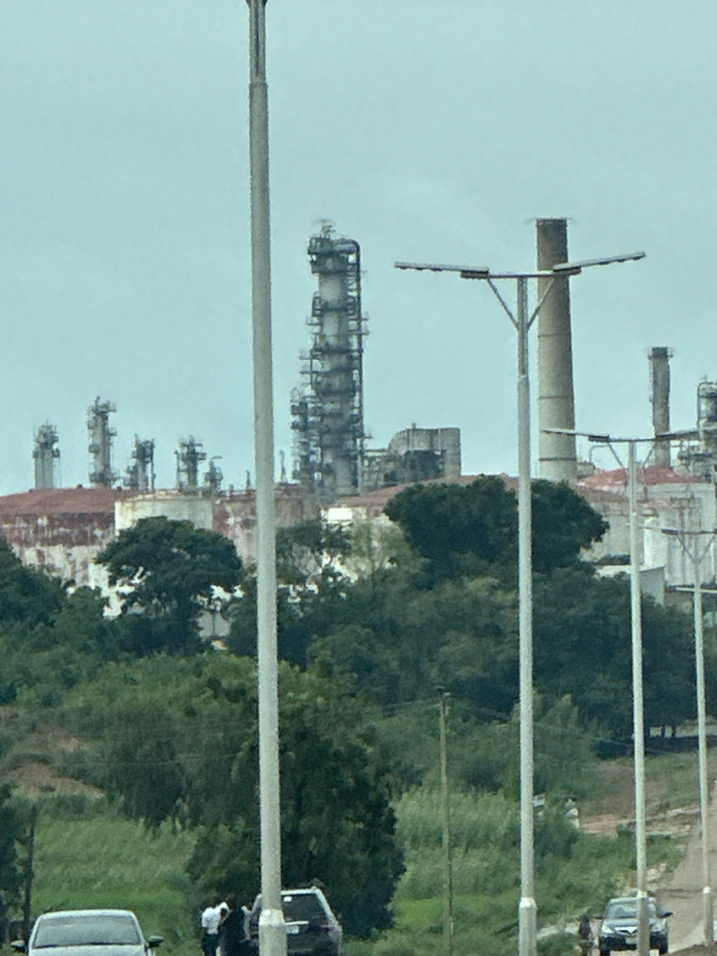 Refinery skyline